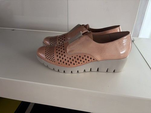 Women smar faux patent - faux,
