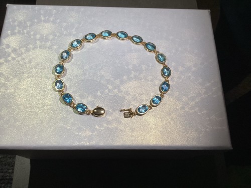 14k yellow gold - gold, topaz