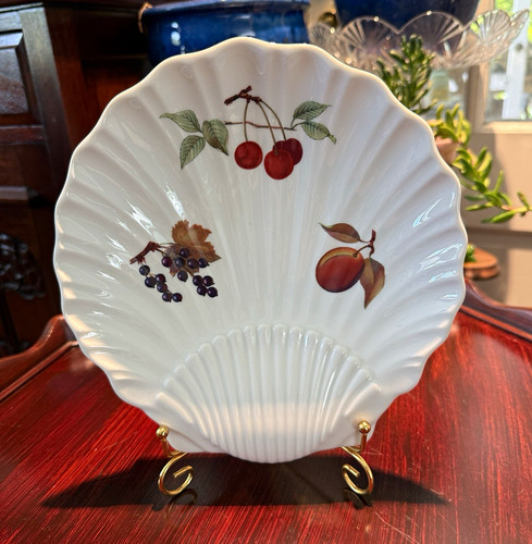 Vtg royal worcester - royal, evesham