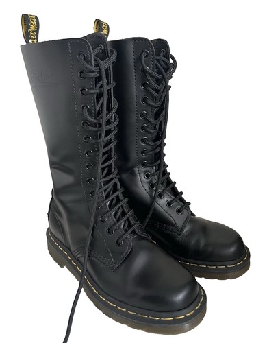 Martens 1914 black - martens, eye