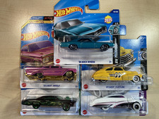 Hot wheels bundle new x 5