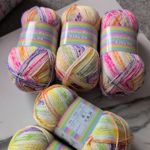 Cygnet rainbow prints - baby, dk