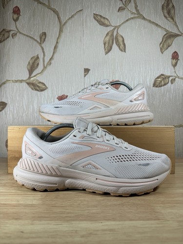 Brooks trainers size 5 - brooks,