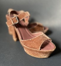 Zara Blush Pink Velvet Block Heeled Sandals. UK 5 EUR 38.