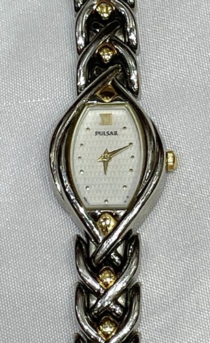 Pulsar womens watch gold and - pulsar,