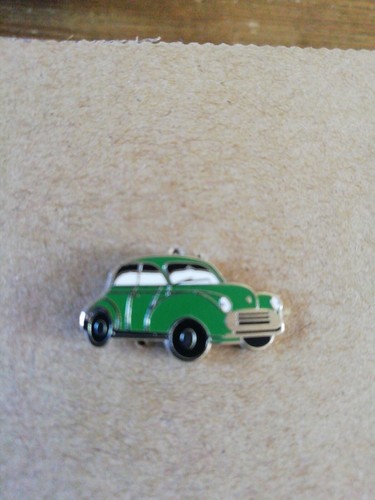 Green morris minor old - green,