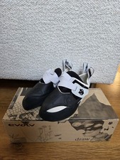 BRAND NEW Evolv V6 LV Climbing