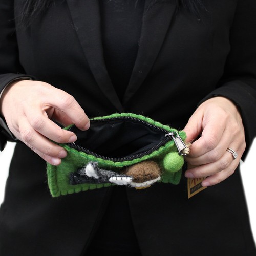 Pouch with finger puppets - with,