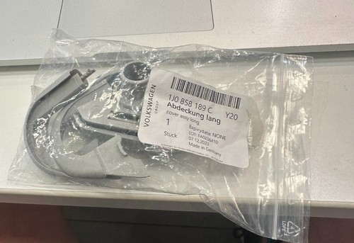 Volkswagen seat belt mounting - belt,