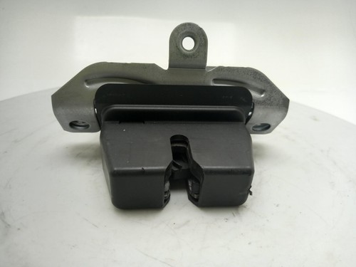 Ford mondeo boot - mondeo, lock
