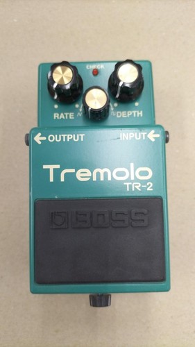 Boss tremolo guitar - tr-2,