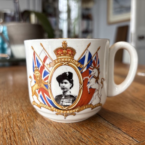 Wedgewood coronation mug ii - wedgewood,