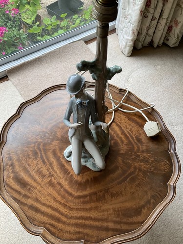 Lladro figurine lamp - lamp, boy