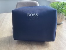 Hugo Boss men's navy toiletry bag. 