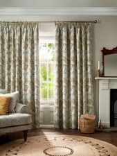 William Morris Acanthus Flint