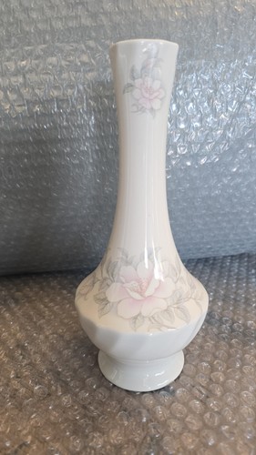 Melba ware tulip - melba, vase