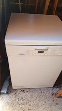 Miele G1143SC Dishwasher Full