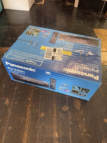Panasonic omnivision v4021 - panasonic, pv-v4021