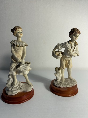 Resin figurine pair children - figurine,