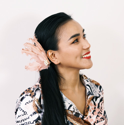 Small pearl hair clip - small,