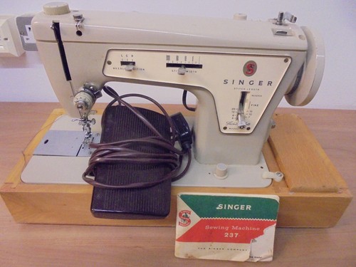 Vintage singer sewing - vintage,