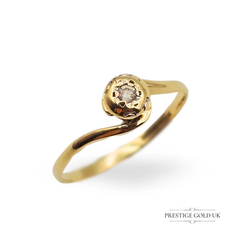 9ct gold bezel - 9ct, diamond