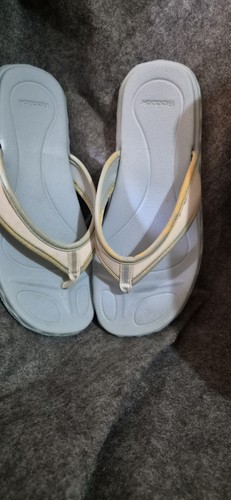 Reebok cushioned flip flops - reebok,