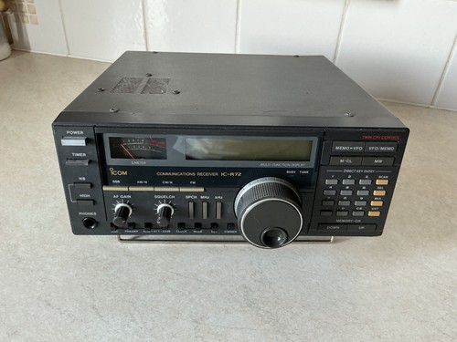 Icom communications receiver - communications,