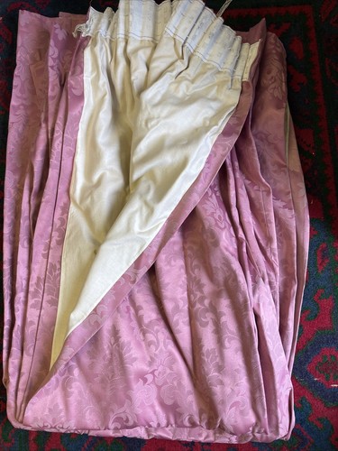 Fully lined pencil pleat - lined,