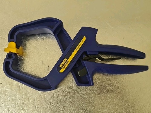 Quick grip variable - quick, variable-pressure