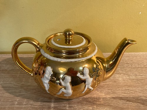 Vintage arthur wood gold - arthur,