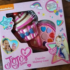 JoJo Siwa Cupcake Makeup Case