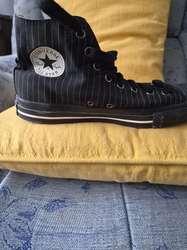 Excellent black pinstripe - excellent,