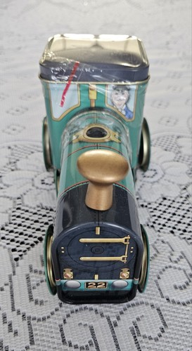 Flying scot tin steam train - scot,