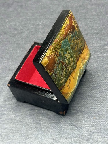 Vintage wood hand painted - vintage,
