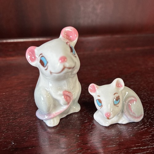Wade whimsies happy families - whimsies,
