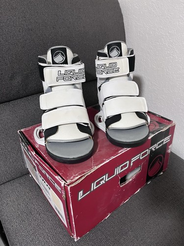 Liquid force wakeboard - force,