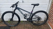Specialized MTB 29” large frame includes kyptonite safe  lock with 2 keys. 