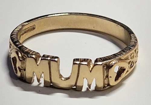 9ct yellow gold - "mum", name