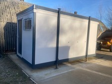 Portable Toilet Block    16ft