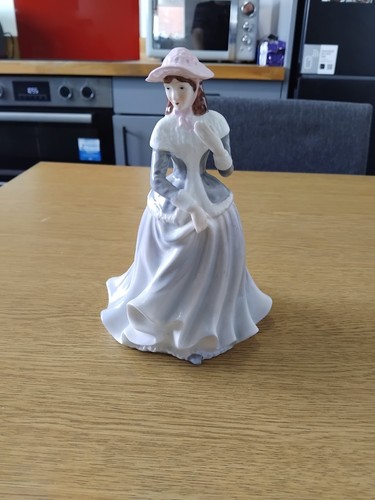 Elegant porcelain lady - elegant,