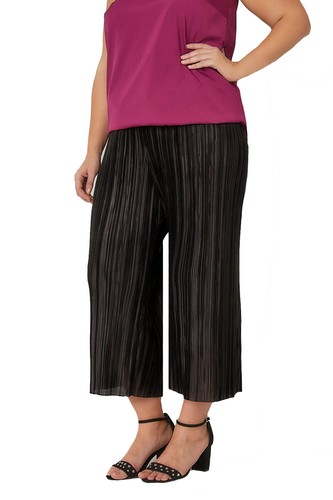 Yours clothing cropped - clothing,