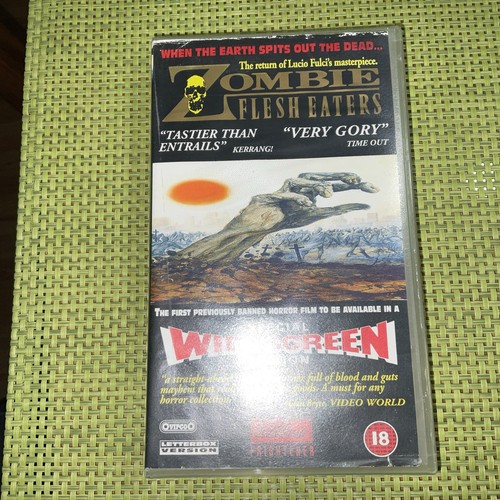 Zombie flesh eaters - flesh,