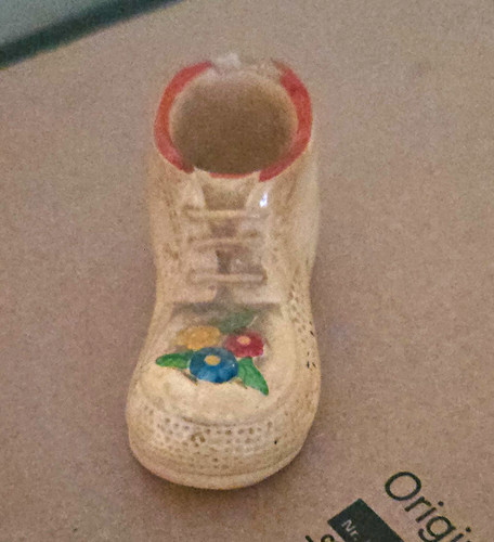 Ceramic shoe ornament white - ceramic,