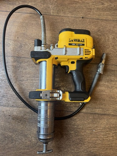 Dewalt grease gun dcgg571 - dewalt,