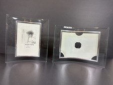 Curved Glass Picture Frame For