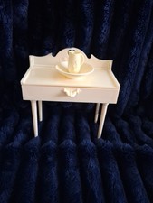 Vintage Sindy Bedroim Vanity