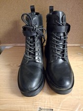 black military Style Lace up