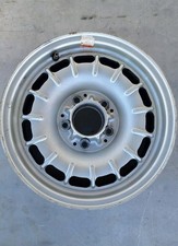 Mercedes W123 116 r107