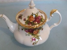 Royal Albert Old Country Roses